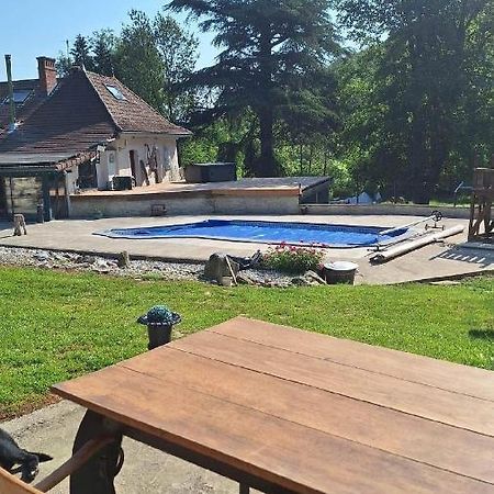 Le Chalet Pressins Exteriör bild